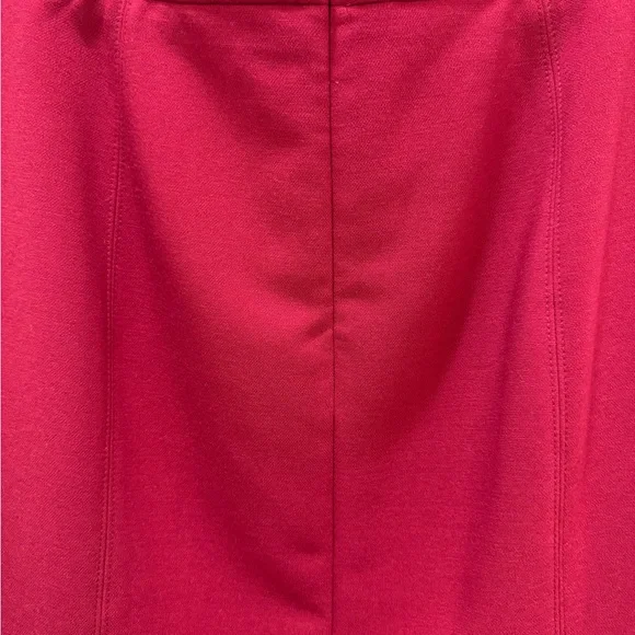 NWT White House Black Market Flounce Hem Pencil Skirt Empress Red Size 12 - Picture 5 of 5